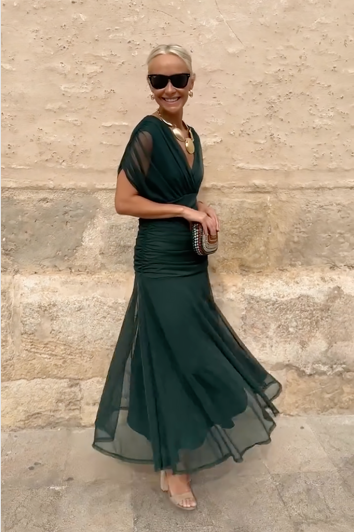 Mela | Elegant V-Neck Maxi